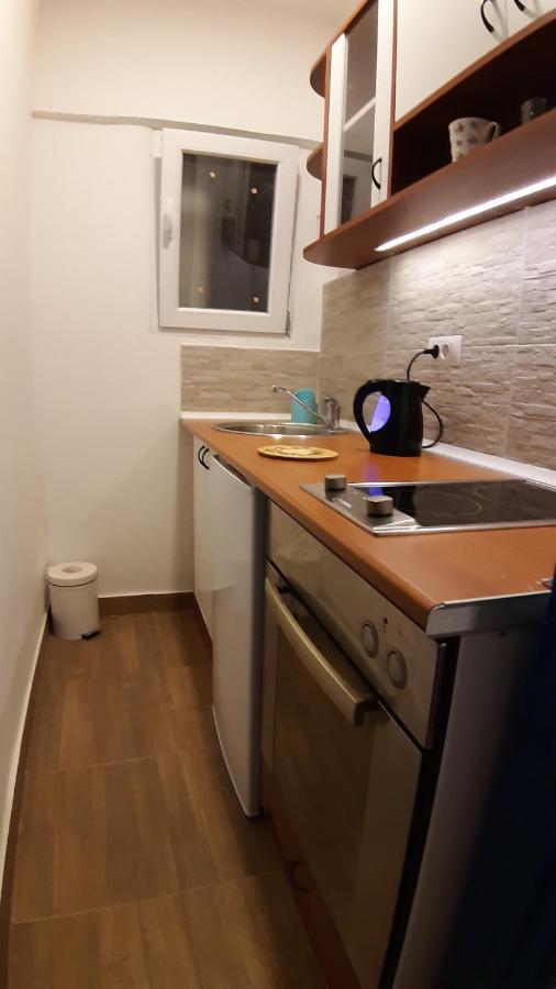 Azzurro Studio Apartment Белград Екстериор снимка